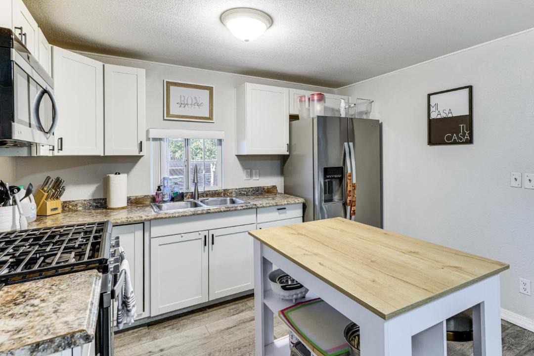 Photo of Kitchen in Holiday Shores