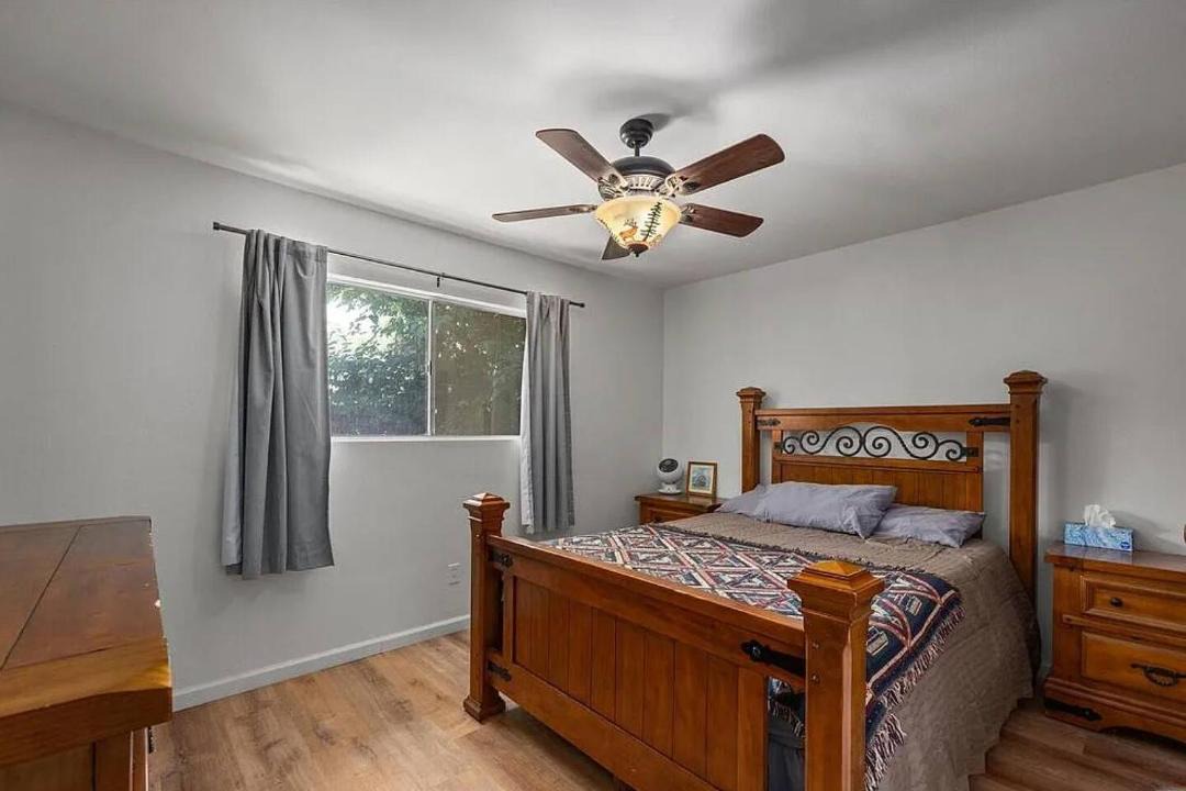 Photo of Bedroom in Kernville