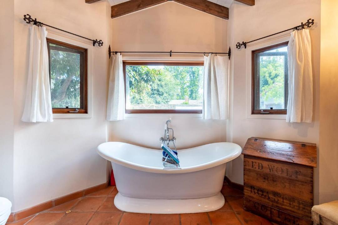 Photo of Bathroom in Valley Village