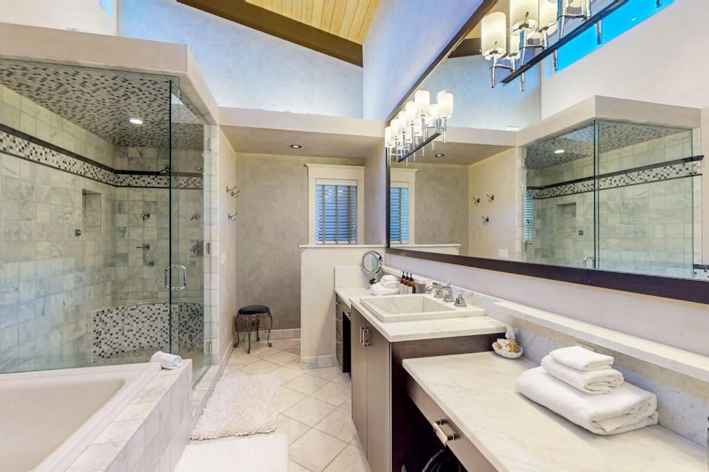 Photo of Bathroom in Gualala