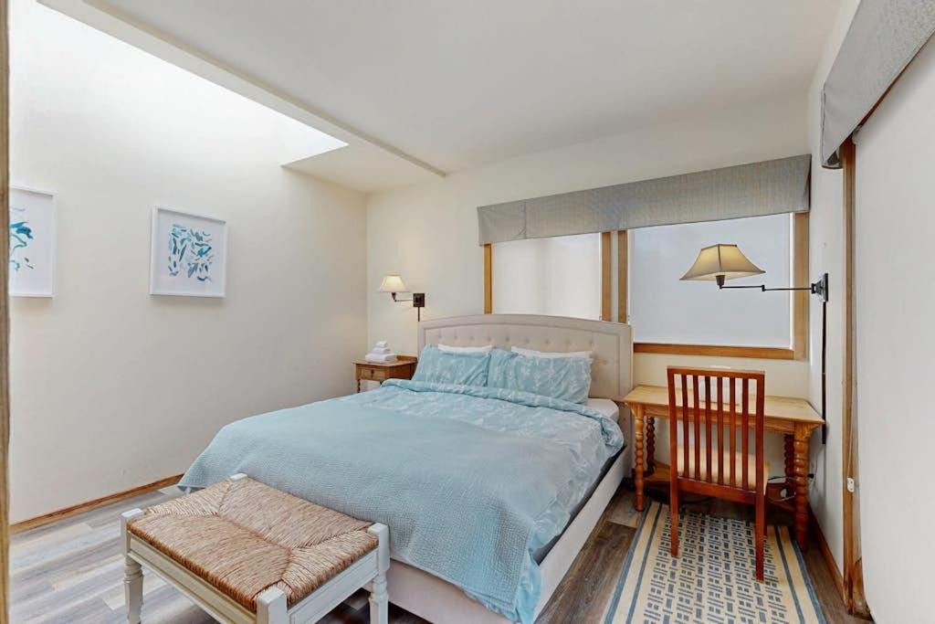 Photo of Bedroom in Stewarts Point