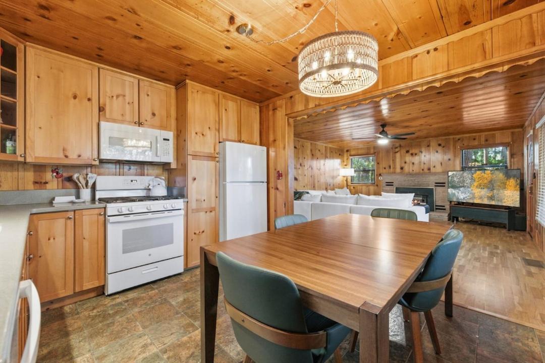 Photo of Kitchen in Twain Harte