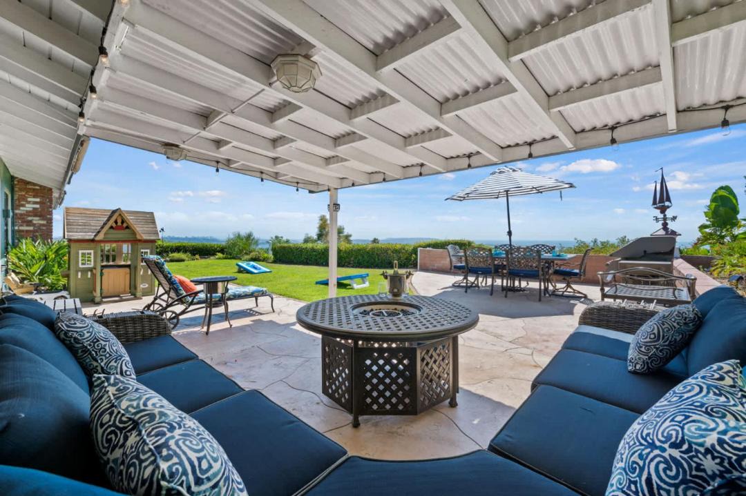 Photo of Patio Balcony in North Pacific Beach
