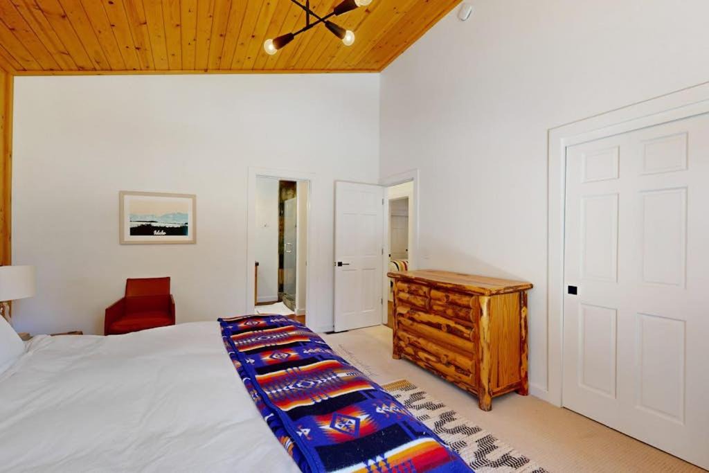 Photo of Bedroom in Truckee