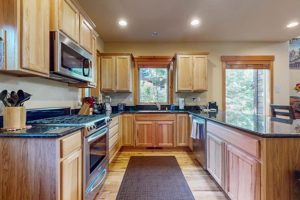 Photo of Kitchen in Truckee