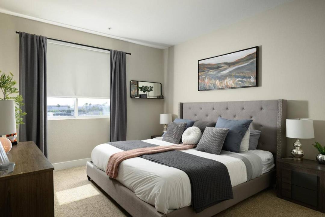 Photo of Bedroom in Orange