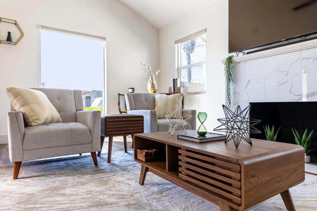 Photo of Livingroom in Los Angeles