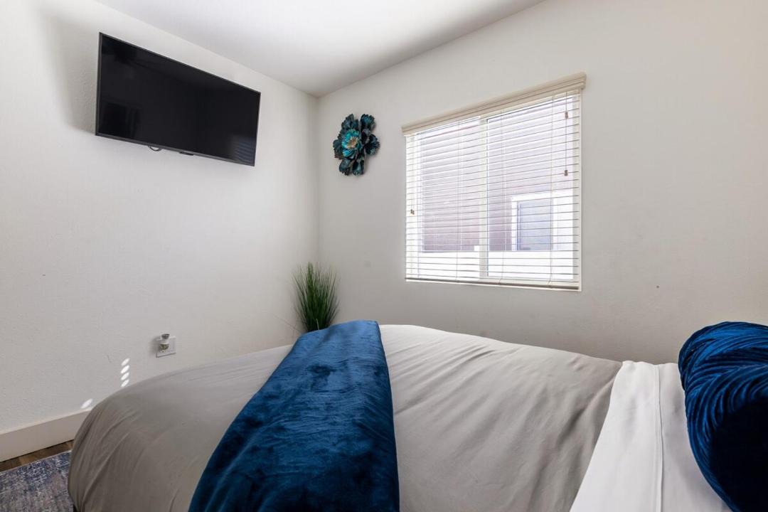 Photo of Bedroom in Los Angeles