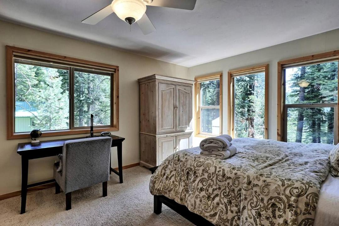 Photo of Bedroom in Tahoma