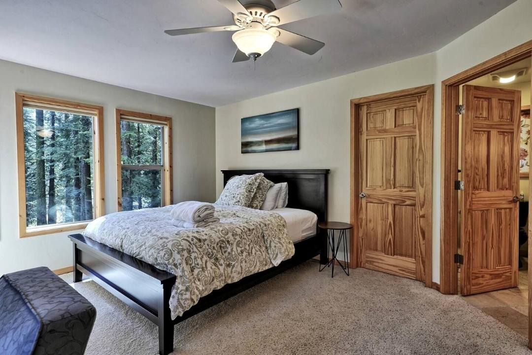 Photo of Bedroom in Tahoma