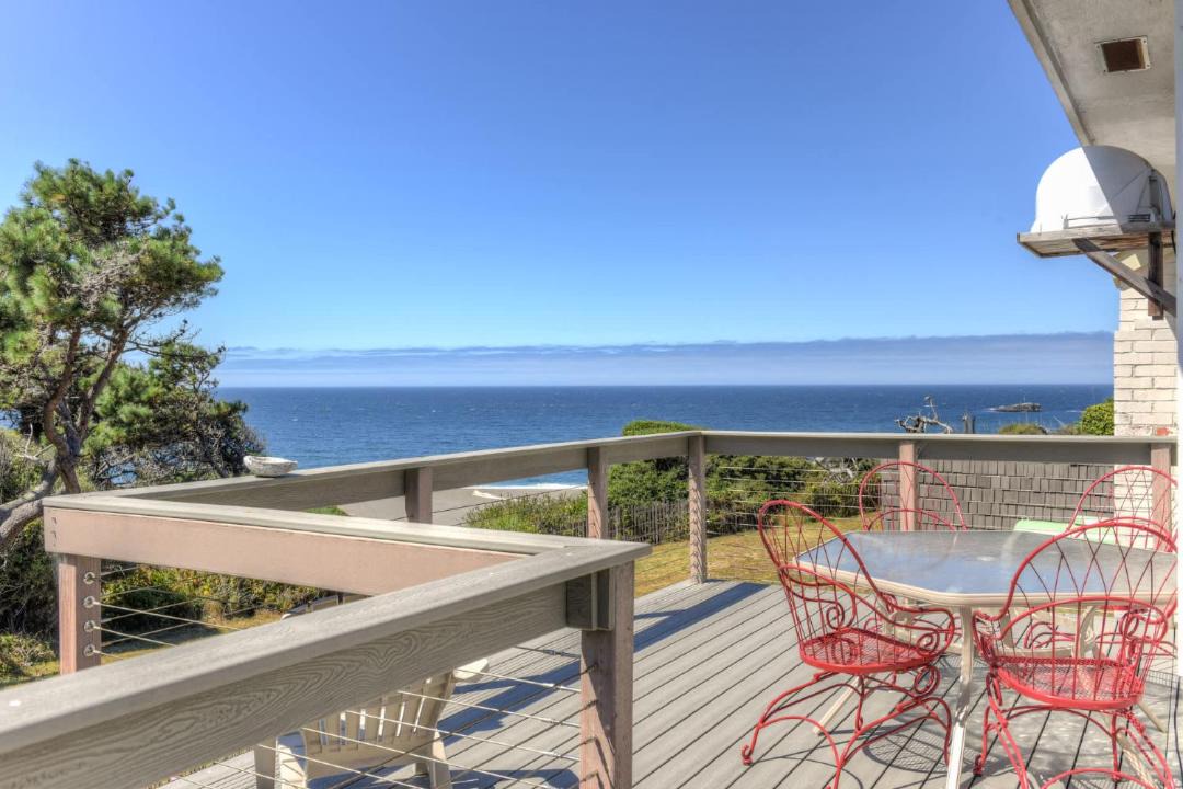 Photo of Patio Balcony in Gualala