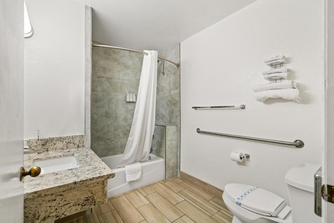 Photo of Bathroom in Yucca Valley