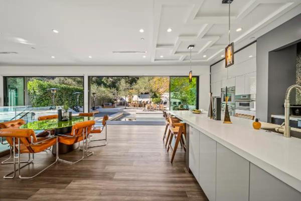 Photo of Kitchen in Laurel Canyon