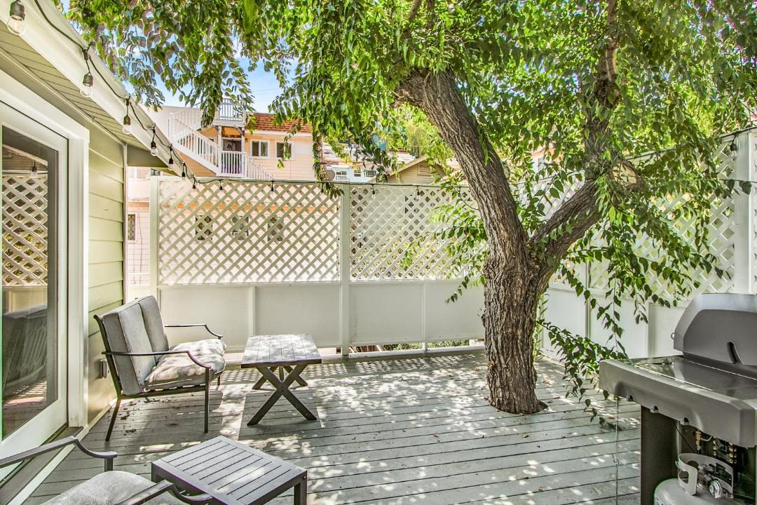 Photo of Patio Balcony in Avalon