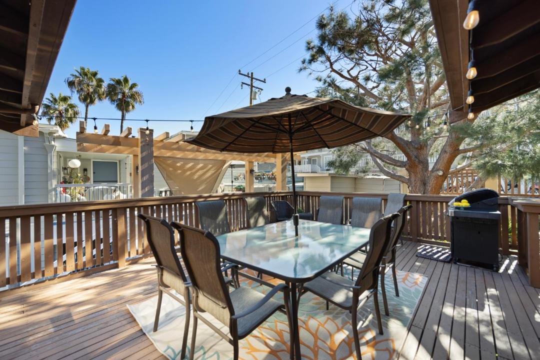 Photo of Patio Balcony in Avalon