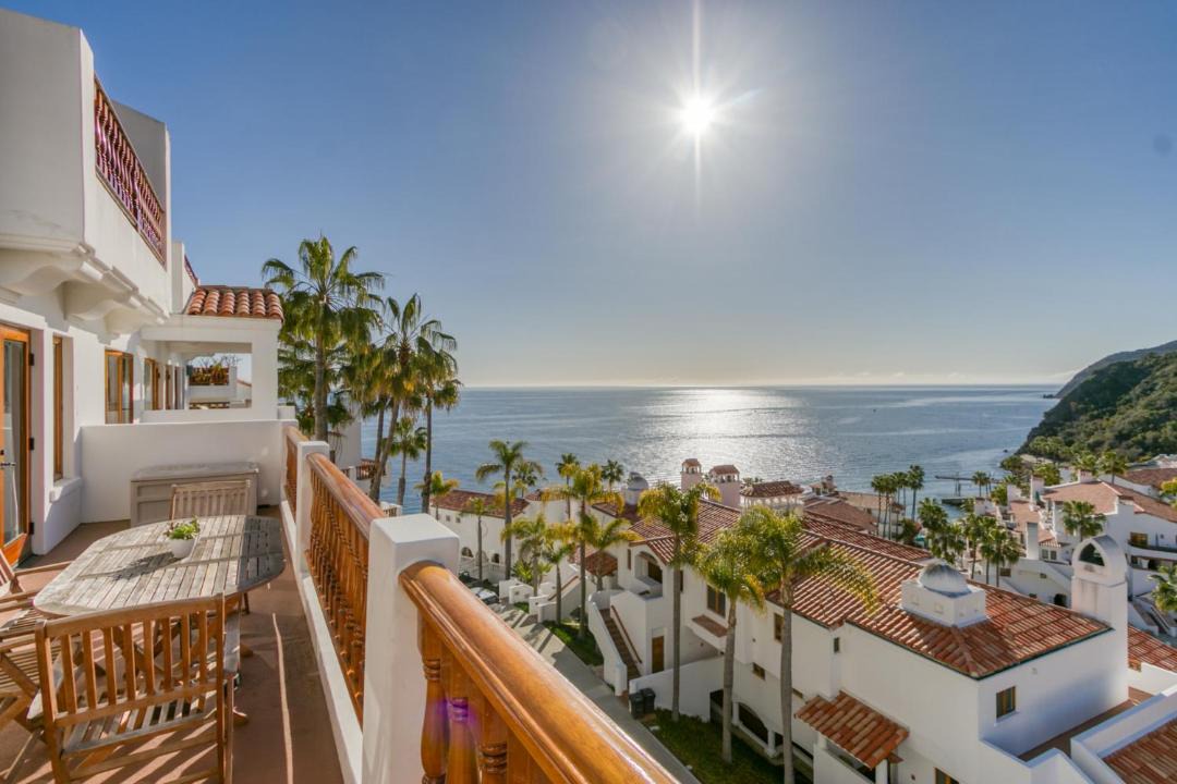 Photo of Patio Balcony in Avalon