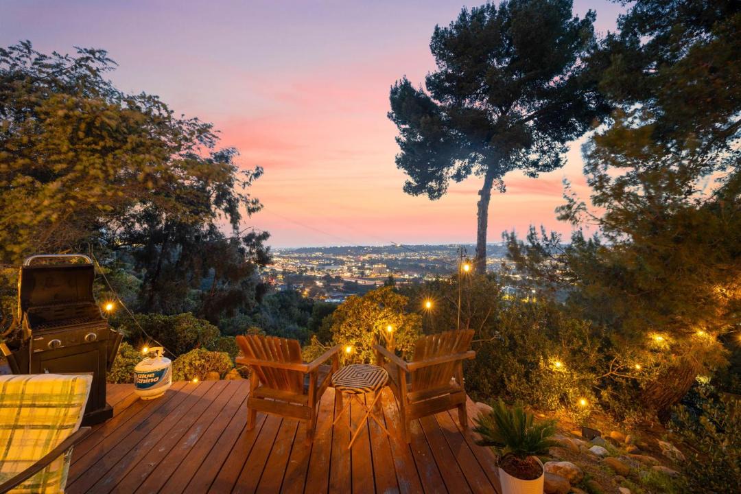 Photo of Patio Balcony in Mission Valley