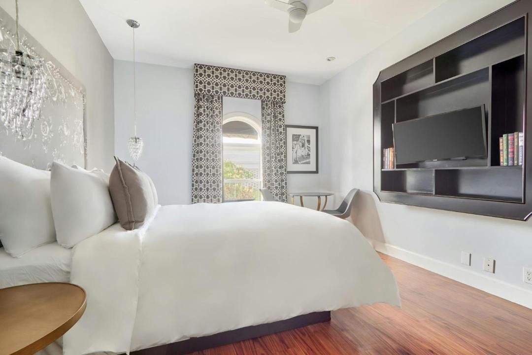 Photo of Bedroom in Beverly Hills