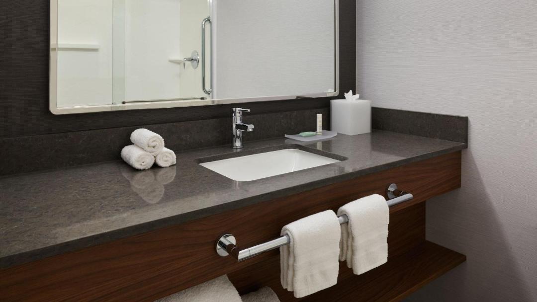Photo of Bathroom in Fox Hills