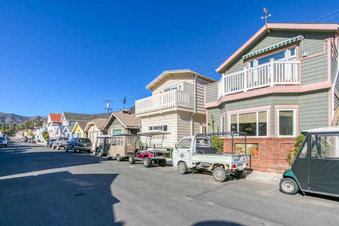 Photo of Others in Avalon
