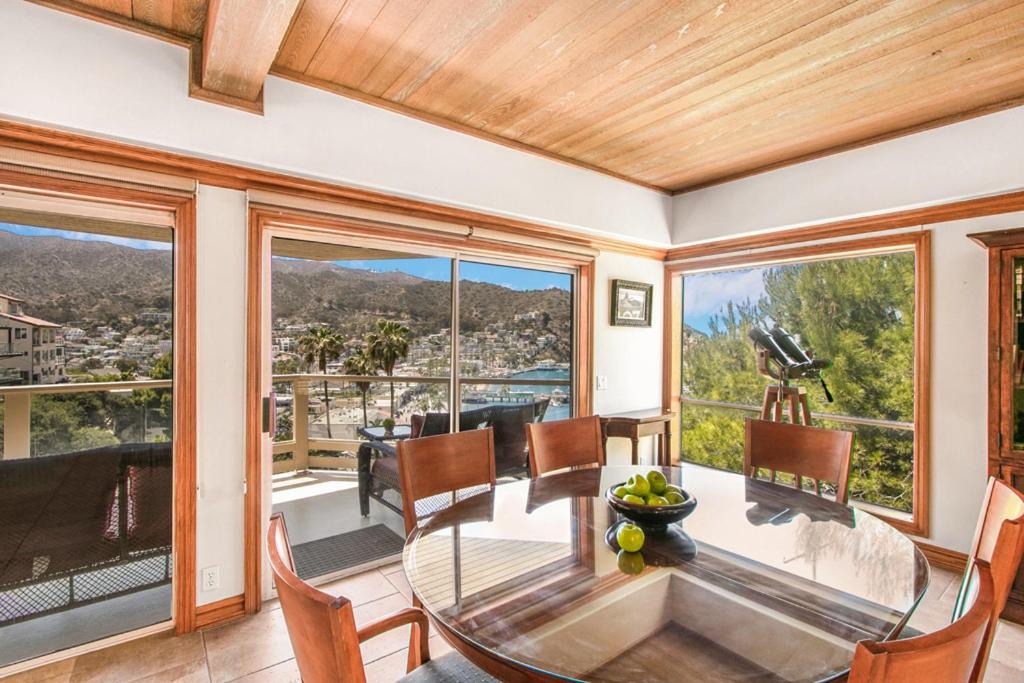 Photo of Patio Balcony in Avalon