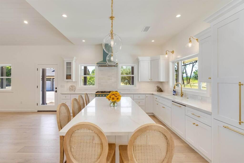 Photo of Kitchen in Vineburg