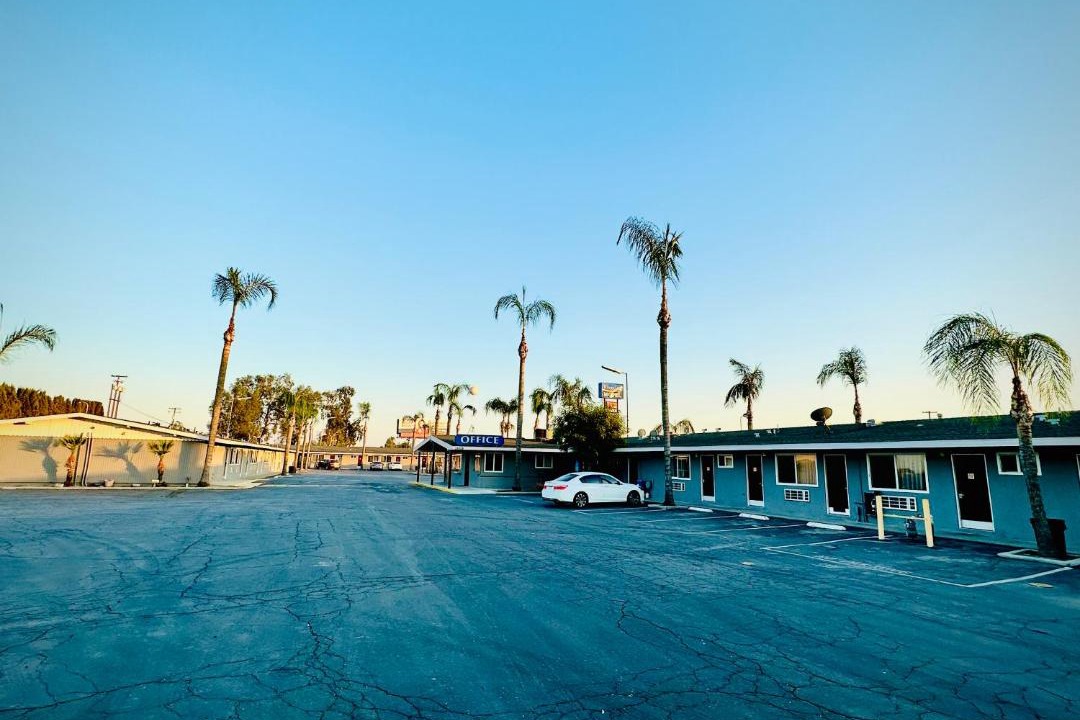 Photo of Others in Kingsburg