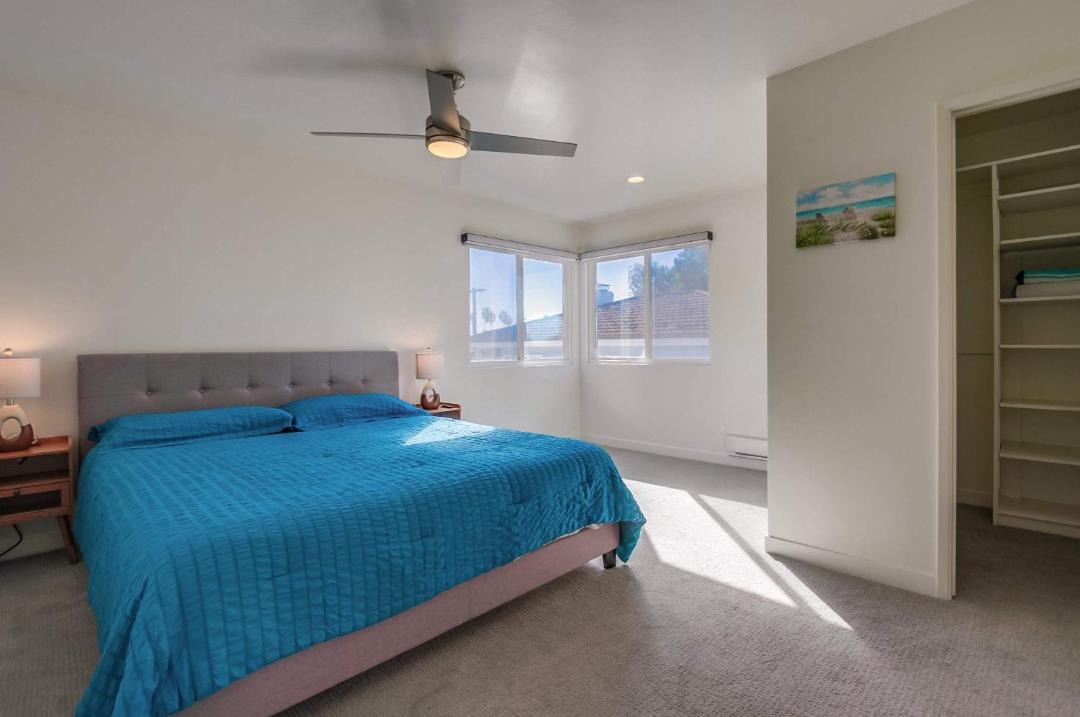 Photo of Bedroom in Village of La Jolla