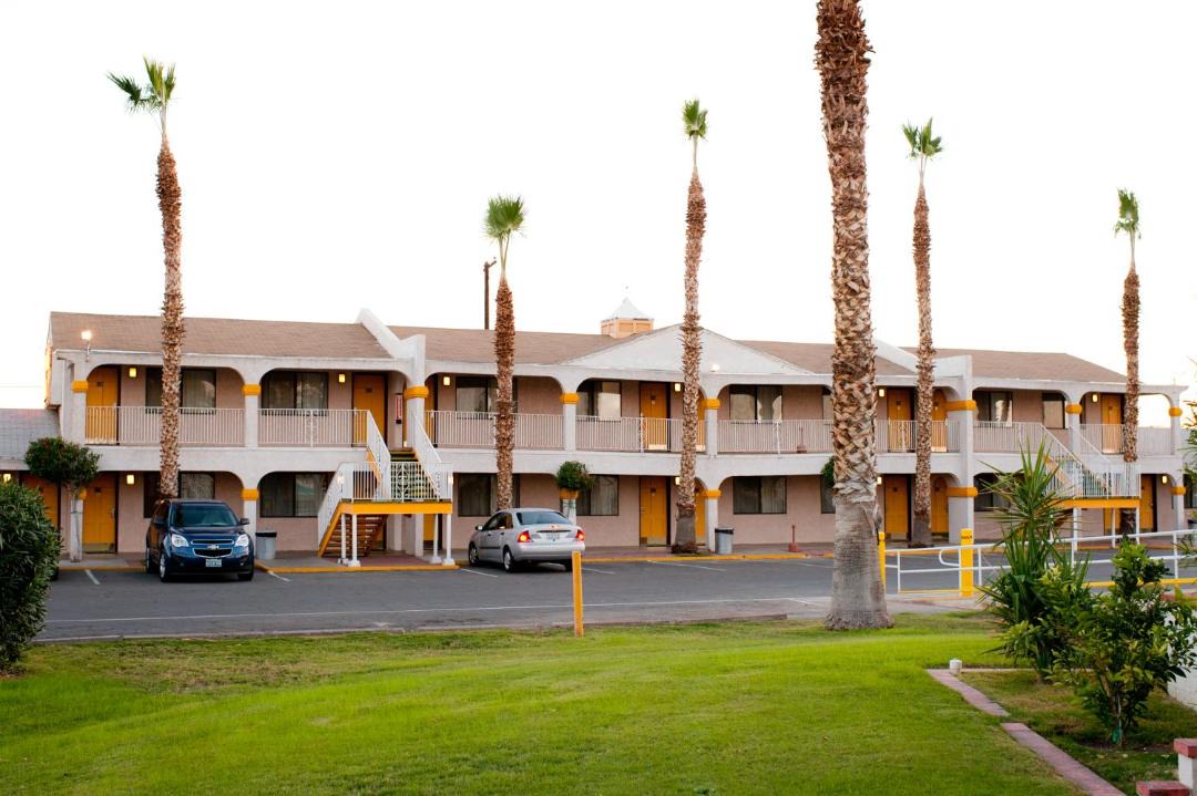 Photo of Others in Blythe