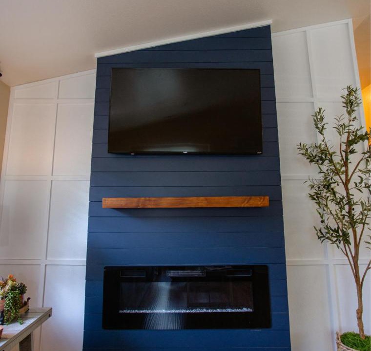 Photo of Livingroom in Three Rivers
