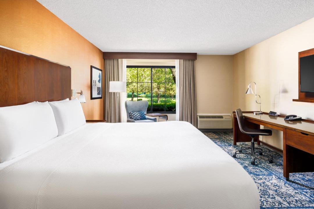 Photo of Bedroom in Pleasanton