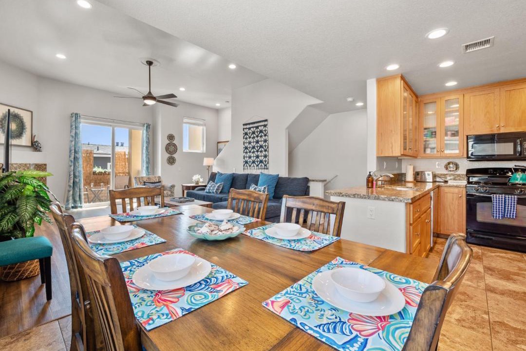 Photo of Livingroom in Pacific Beach