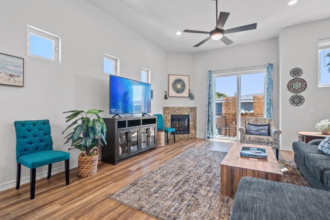 Photo of Livingroom in Pacific Beach