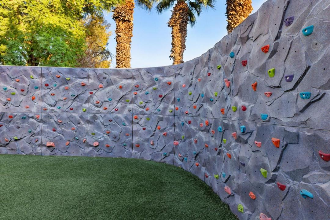 Photo of Others in Palm Desert