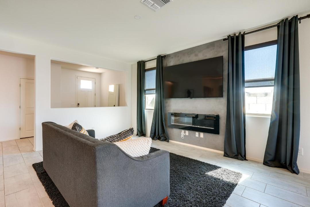 Photo of Livingroom in Glendale