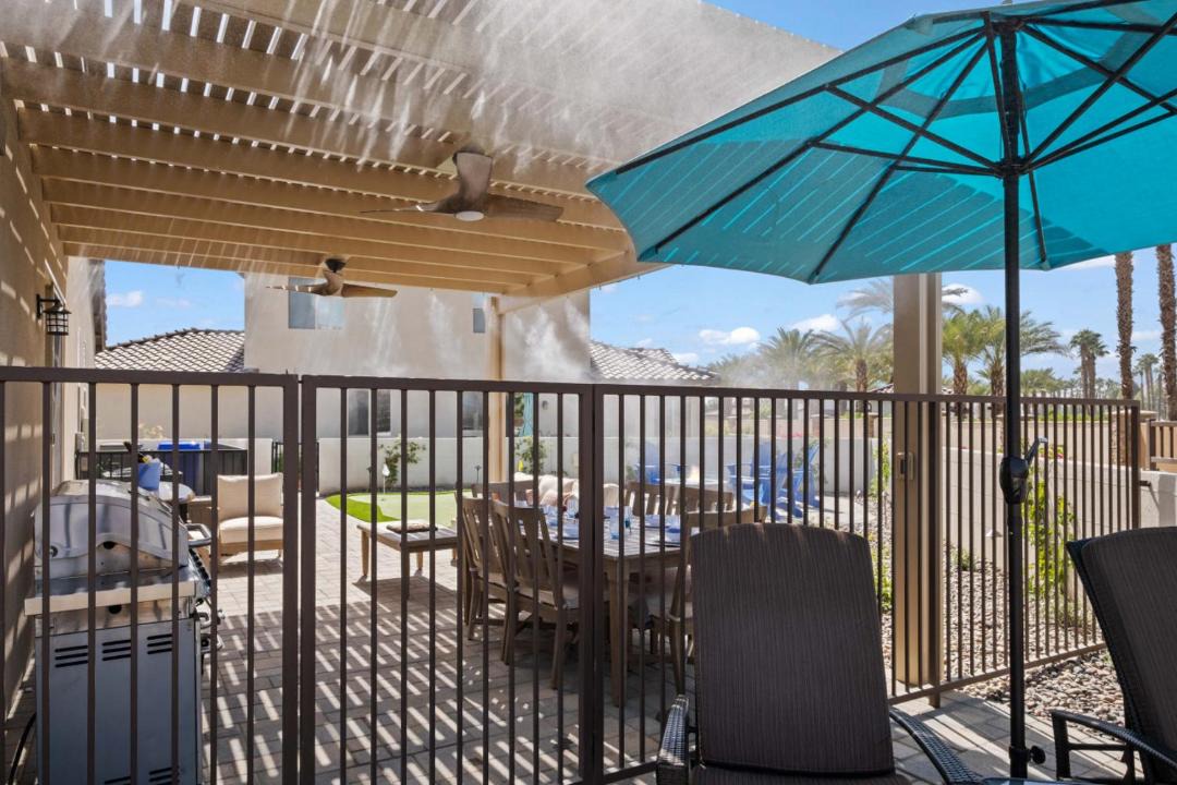 Photo of Patio Balcony in La Quinta