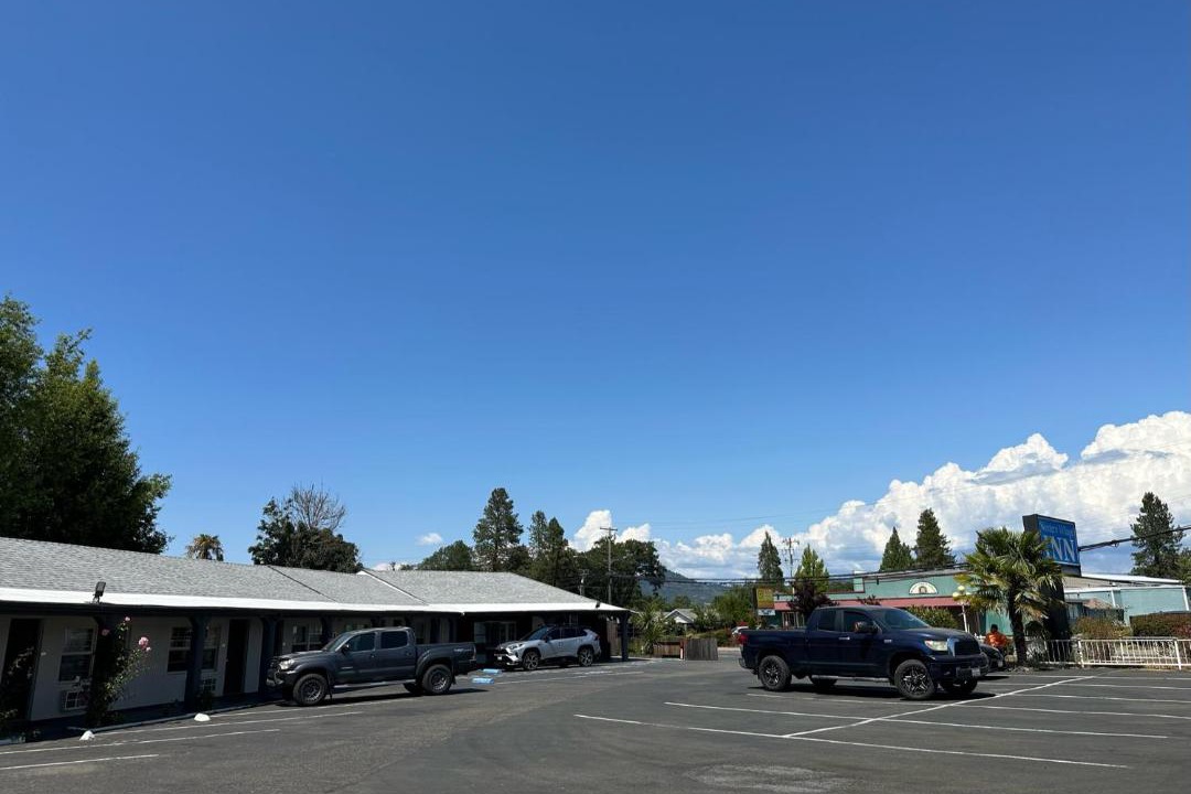 Photo of Others in Willits
