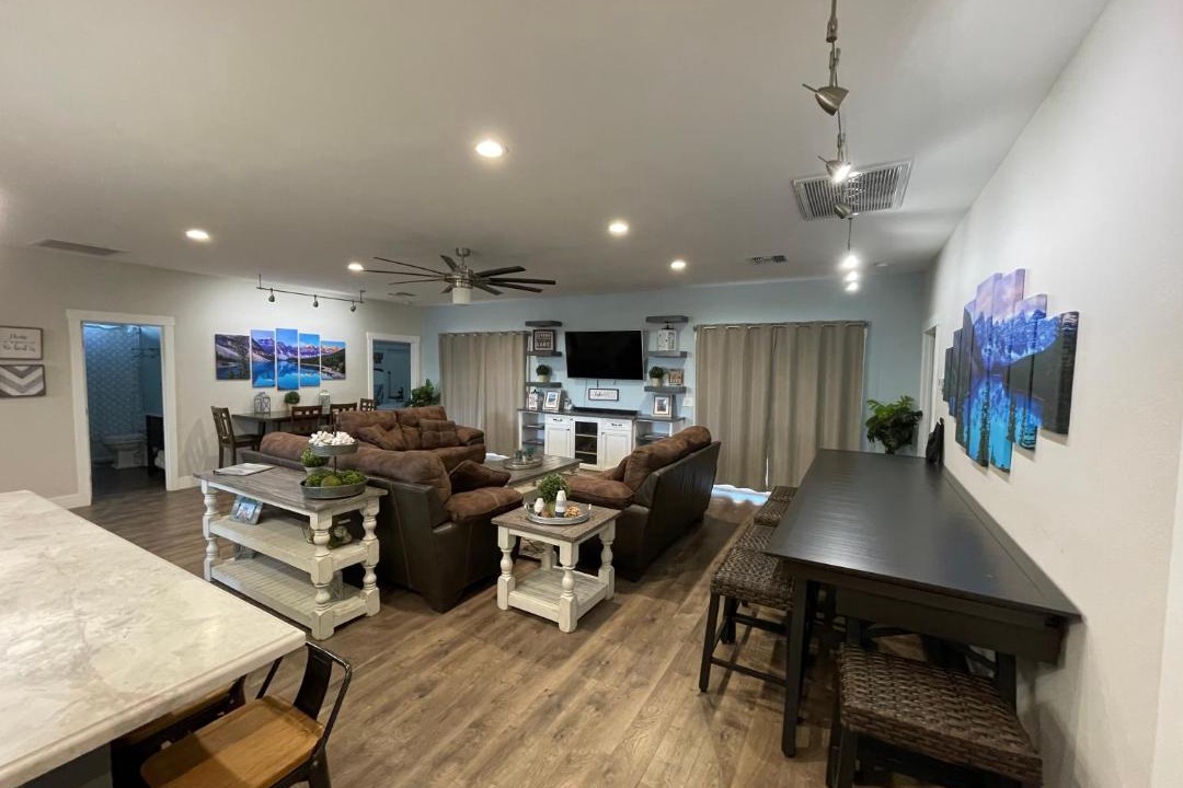 Photo of Livingroom in Bullhead City