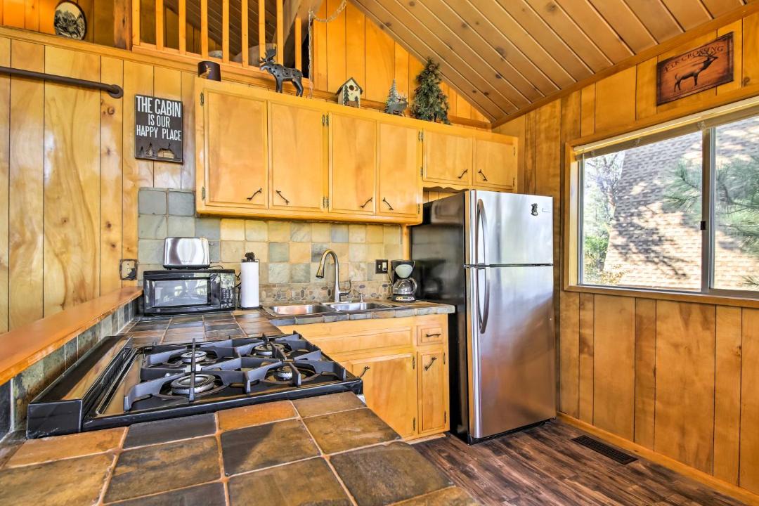 Photo of Kitchen in Big Bear