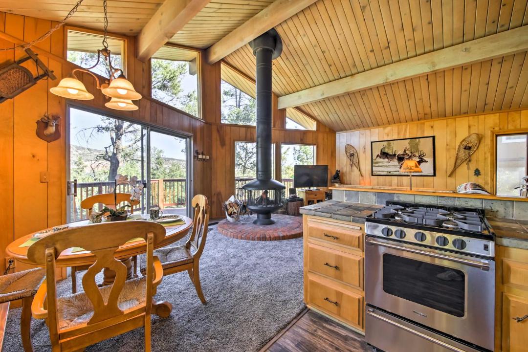 Photo of Kitchen in Big Bear