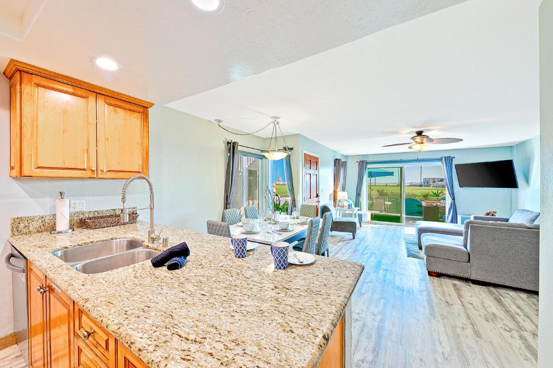 Photo of Kitchen in Balboa Peninsula