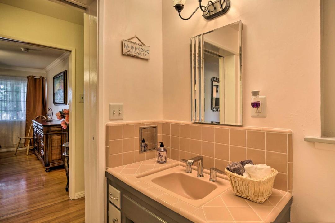 Photo of Bathroom in Bostonia