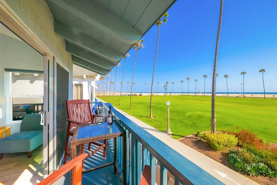Photo of Others in Balboa Peninsula