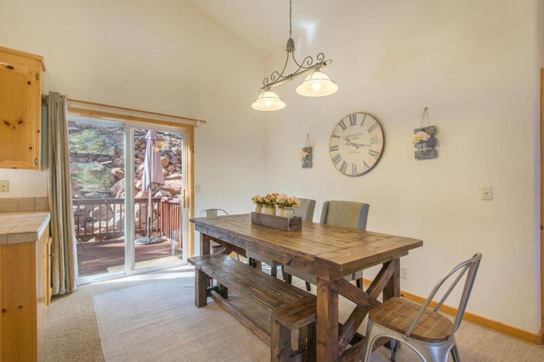 Photo of Livingroom in Truckee