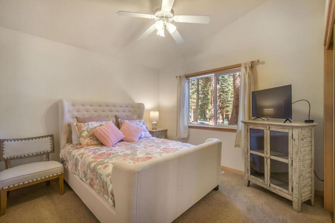 Photo of Bedroom in Truckee