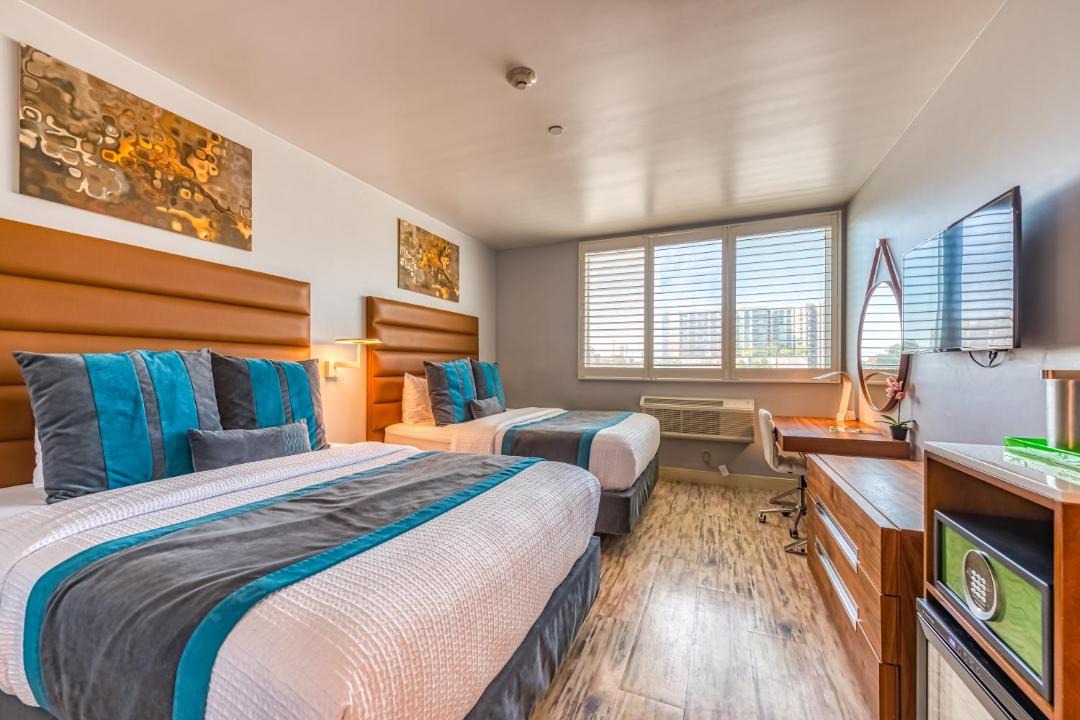 Photo of Bedroom in NoHo Arts District