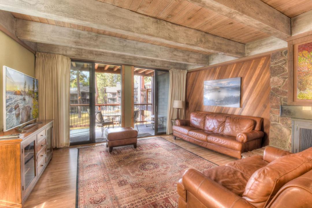 Photo of Livingroom in Brockway