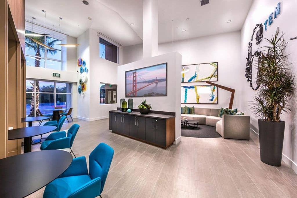 Photo of Livingroom in Morse Park