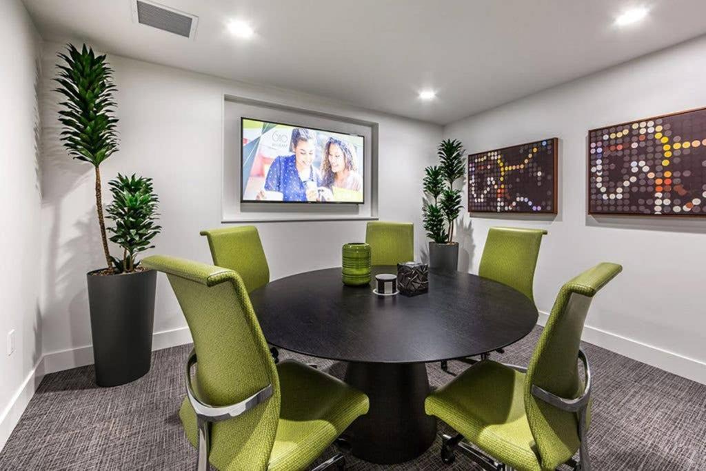 Photo of Livingroom in Morse Park