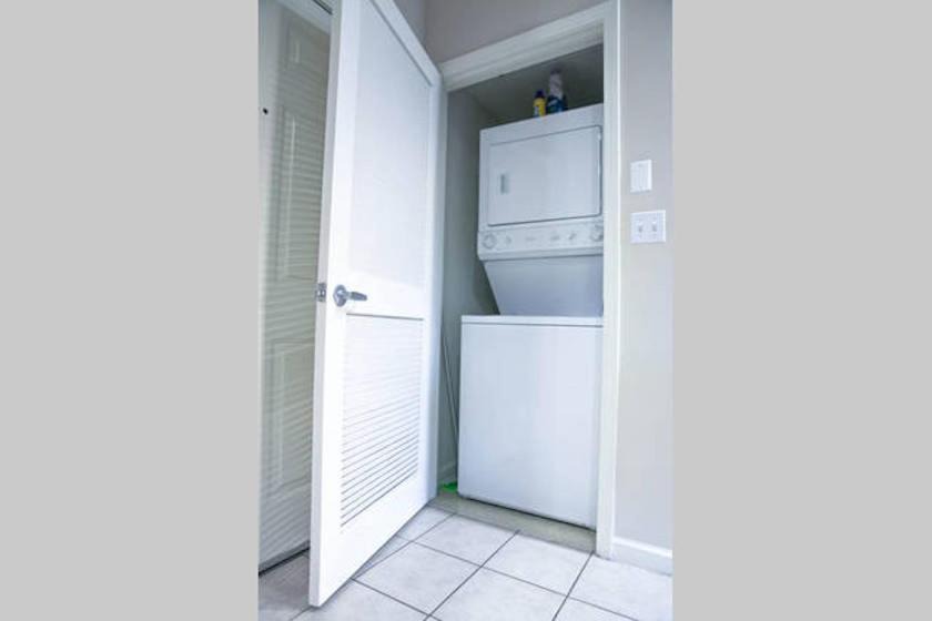Photo of Bathroom in Miracle Mile